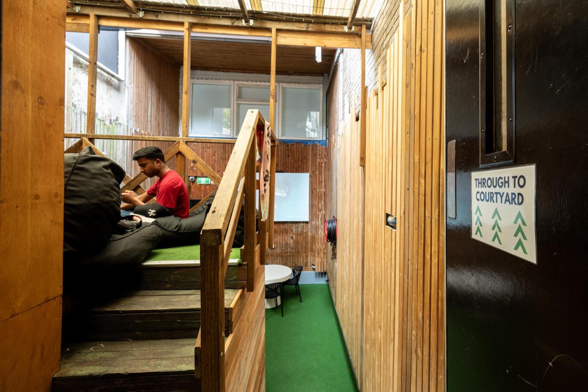 Urban Nomad Potts Point - 18 To 39 Only Hostel Sydney Exterior foto